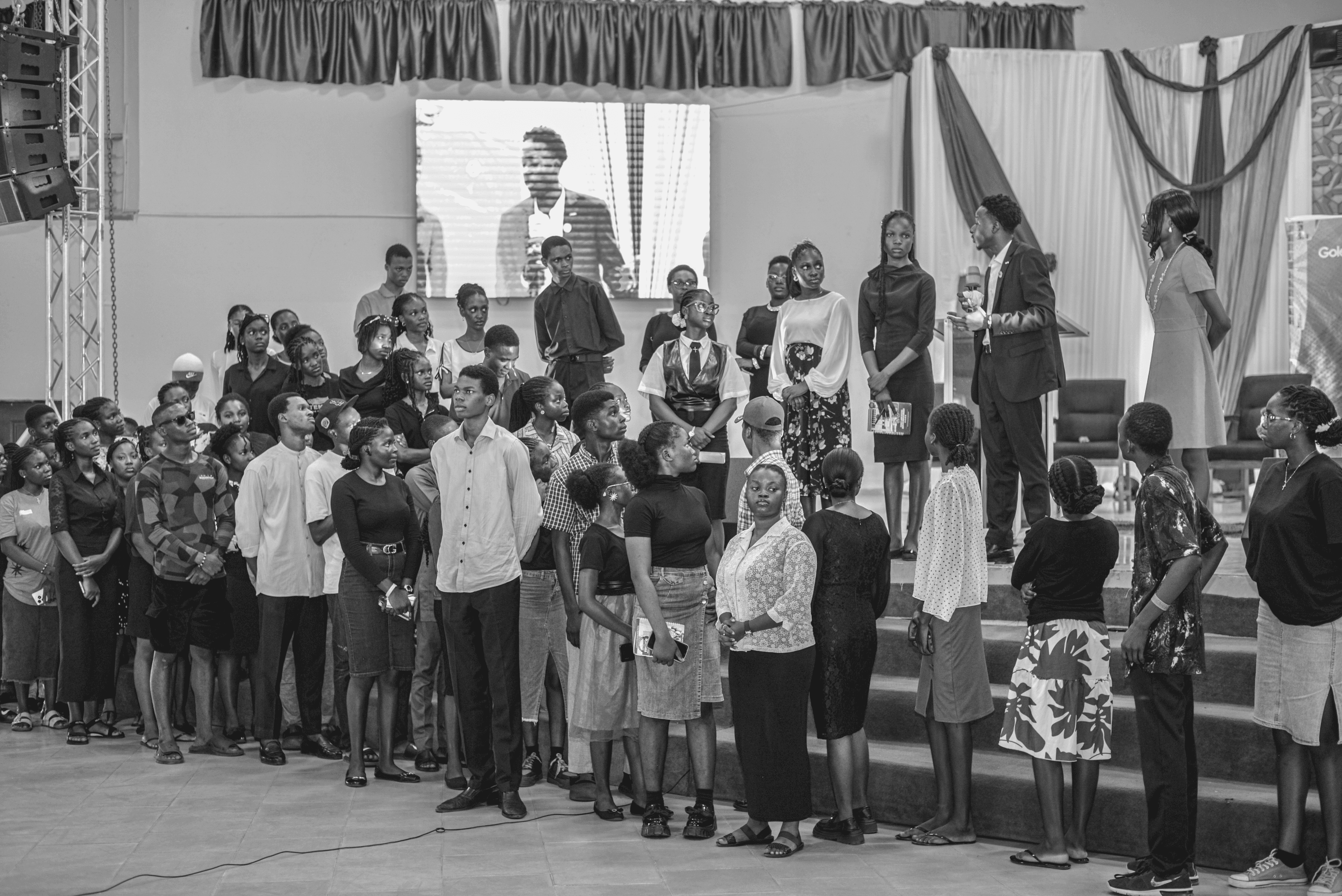 About image bottom 4